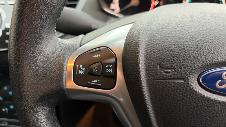 Ford Fiesta 1.0 EcoBoost Titanium 5dr Petrol Hatchback